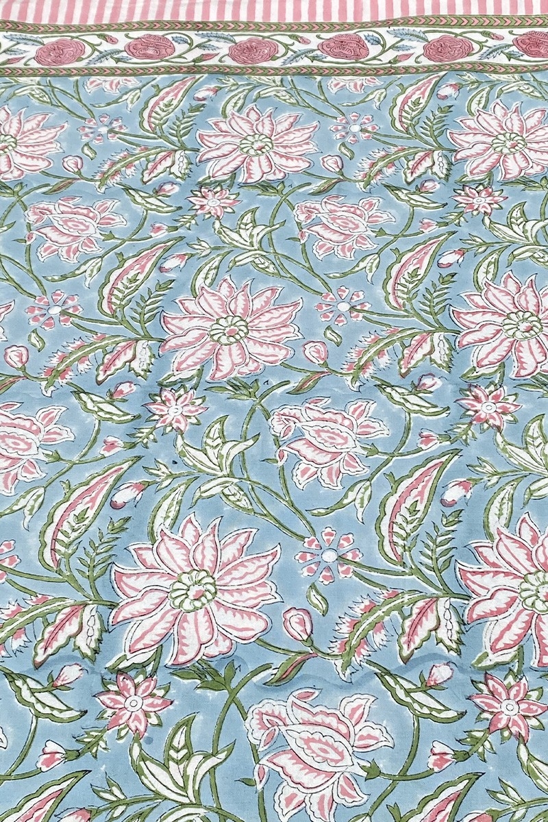 Calypso Blue Tablecloth – blue/pink – 100% cotton – boho chic – Jardin Botanique – Miss June Paris – 6