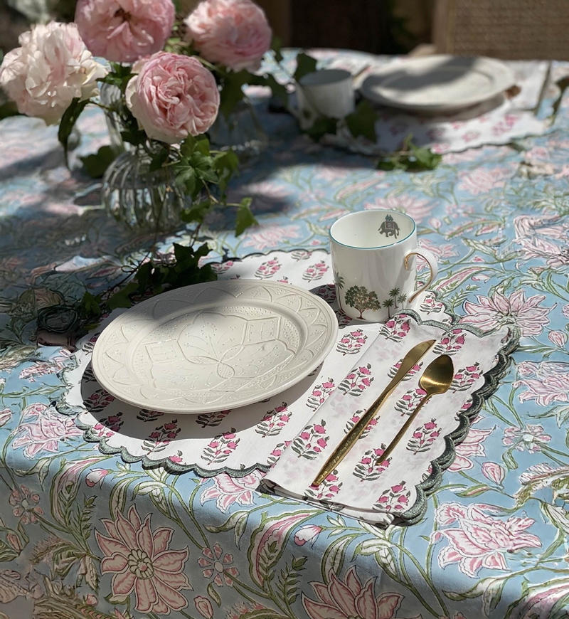 Calypso Blue Tablecloth – blue/pink – 100% cotton – boho chic – Jardin Botanique – Miss June Paris – 3