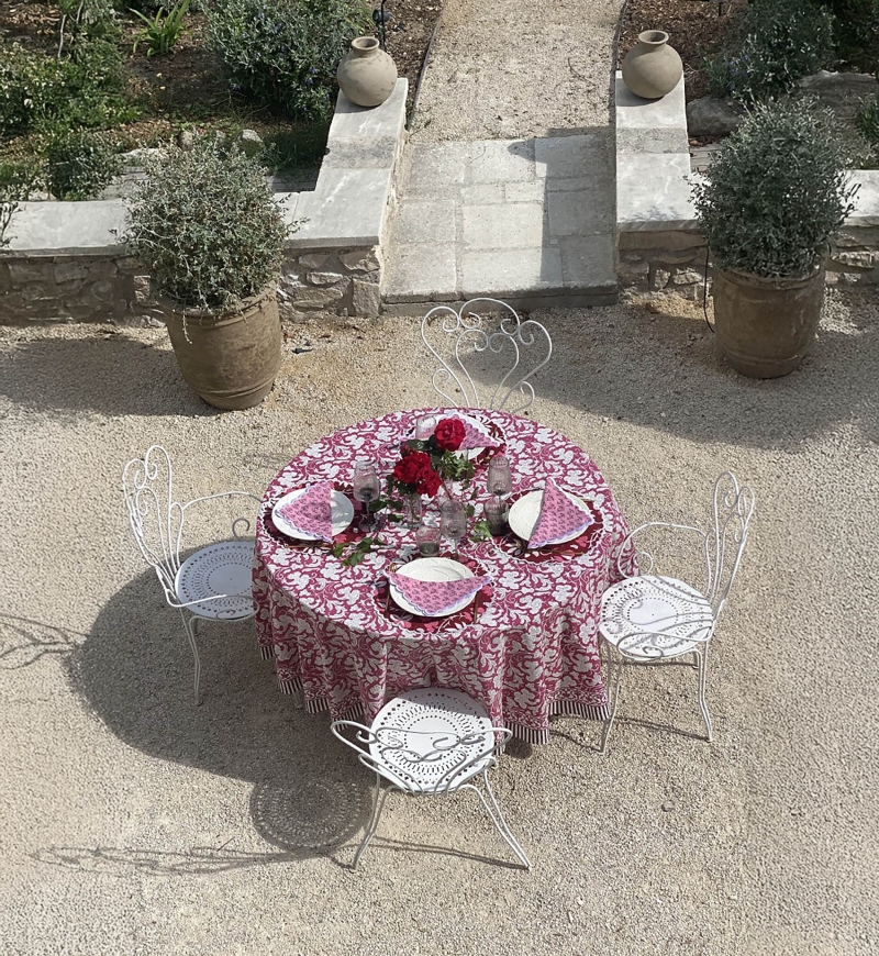 Pink Lady Tablecloth – burgundy/white – 100% cotton – floral print – boho chic – Jardin Botanique – Miss June Paris – 2