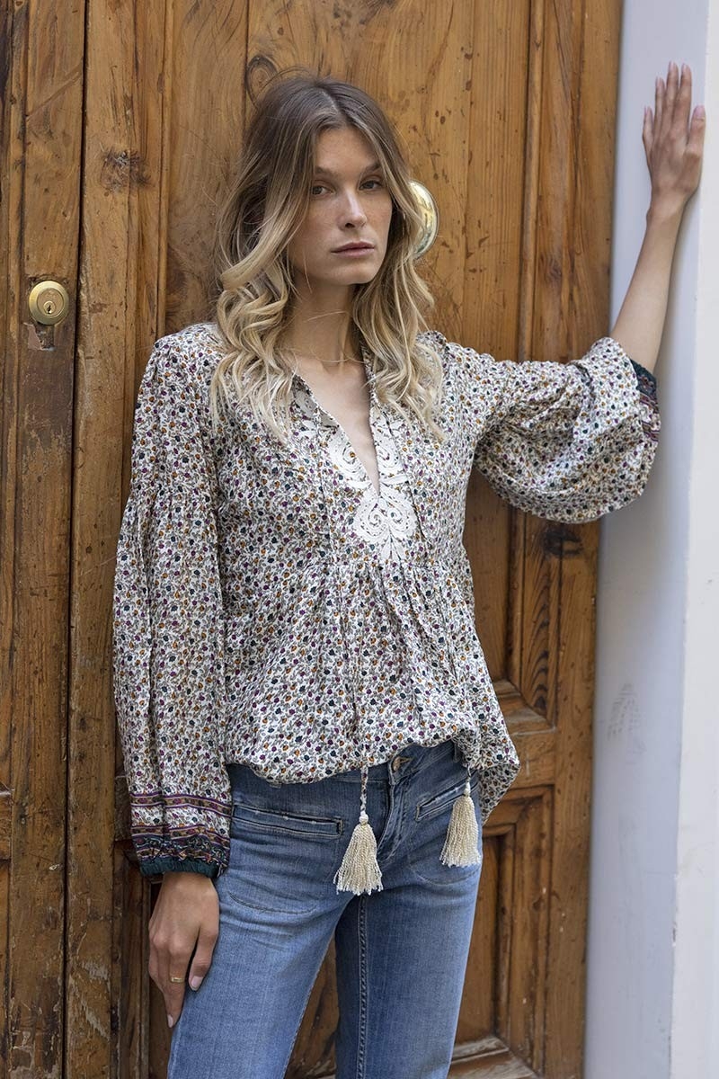 Miss June Paris, Divina Blouse