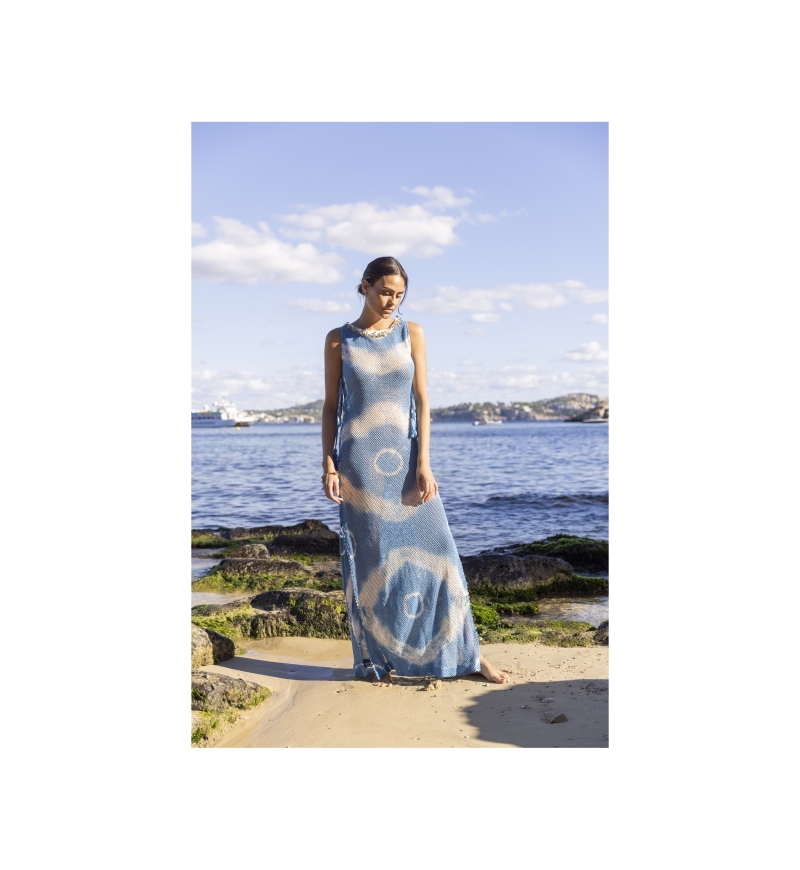 Vestido Largo Goya - azul - en crochet - Pechera Decorada - Lentejuelas Doradas - Cuello Redondo - Miss June Paris - 3