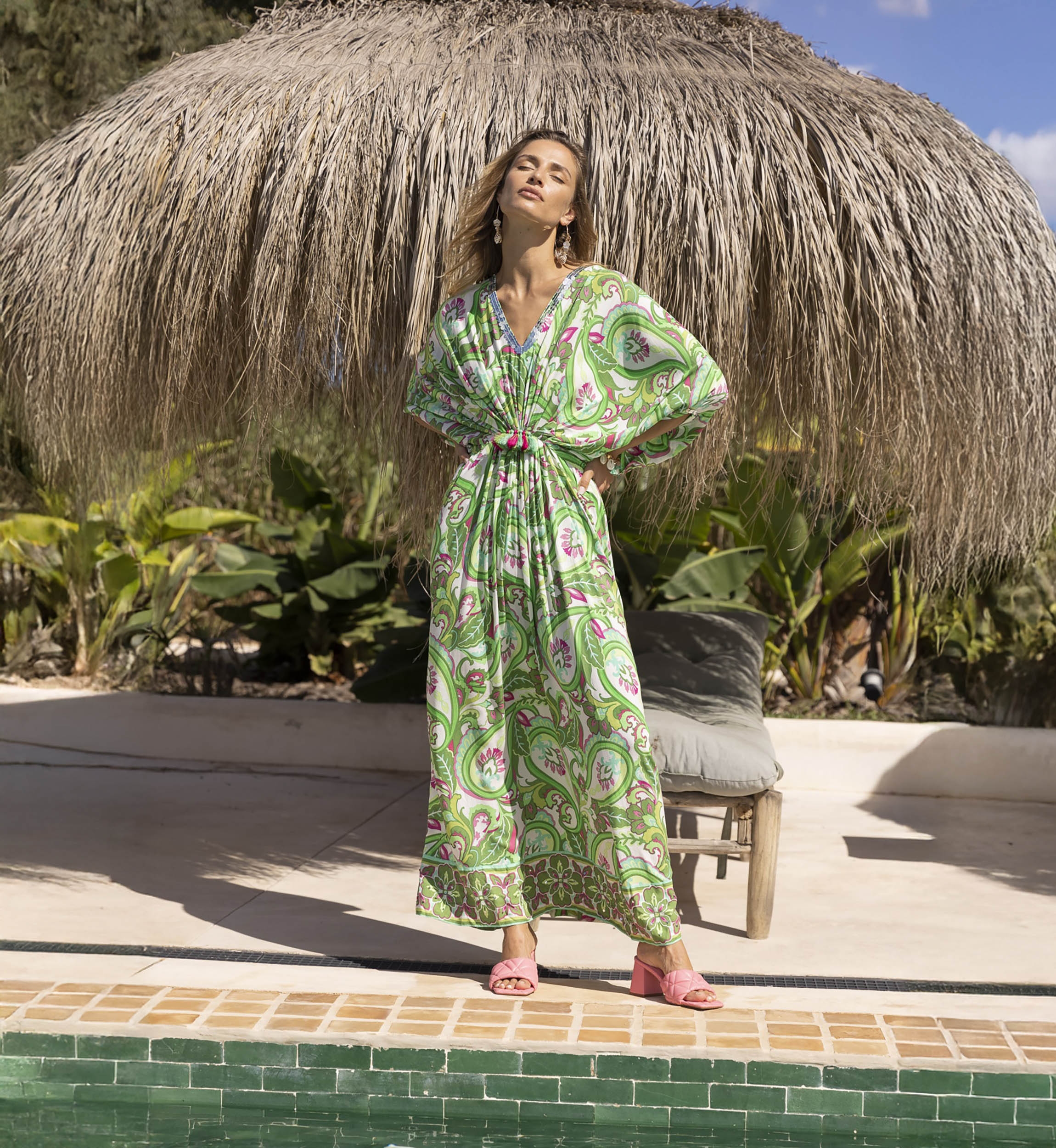 Robe Longue Emmy - vert/blanc - imprimé cachemire - manches longues - avec sequins - Miss June Paris - 1