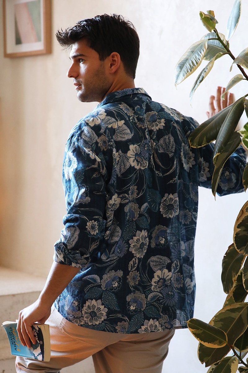 Chemise Guatape - bleu marine - imprimé floral - manche longue - collection Shay - Miss June Paris - 7