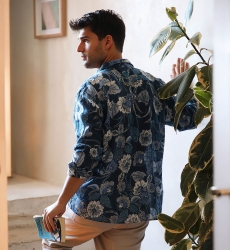 Shirt Guatape – navy blue – floral print – long sleeve – Shay collection – Miss June Paris – 7