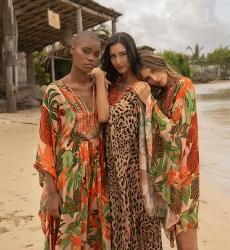 Kaftan Corto Aleida: naranja/multicolor - estampado tropical - pecho luminoso - Miss June Paris - 2