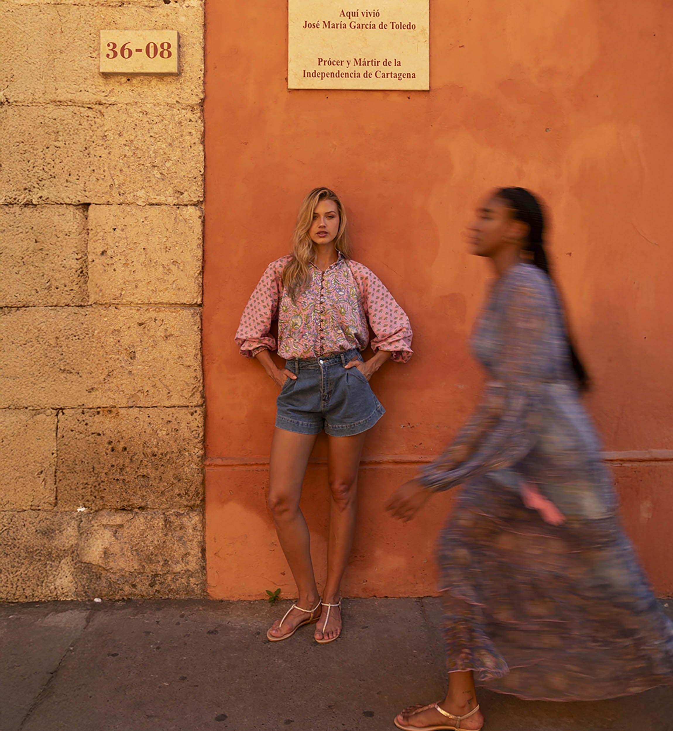 Raquel blouse - high collar - floral design - two bewitching colors - blue and pink - long sleeves - Miss June Paris - 1