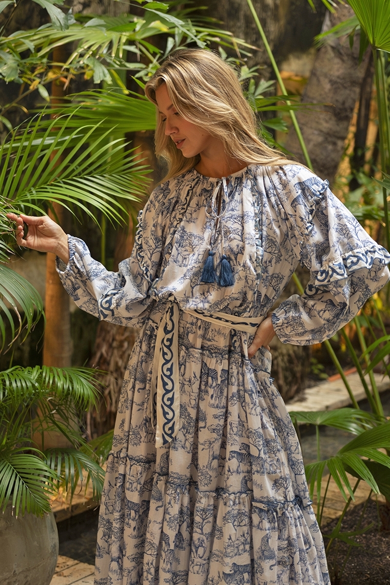Vestido largo Francesca - azul - estampado sabana - silueta elegante - manga larga - Miss June Paris - 2