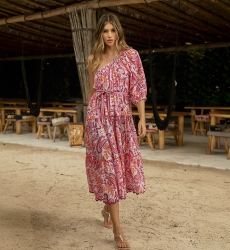 Robe longue Belle - style bohème chic - imprimé paisley - coupe asymétrique - une épaule dénudée - Miss June Paris - 3