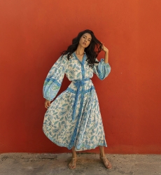 Robe longue Malia - nuances bleues - imprimé cachemire - poignets resserrés - manches longues - Miss June Paris - 3