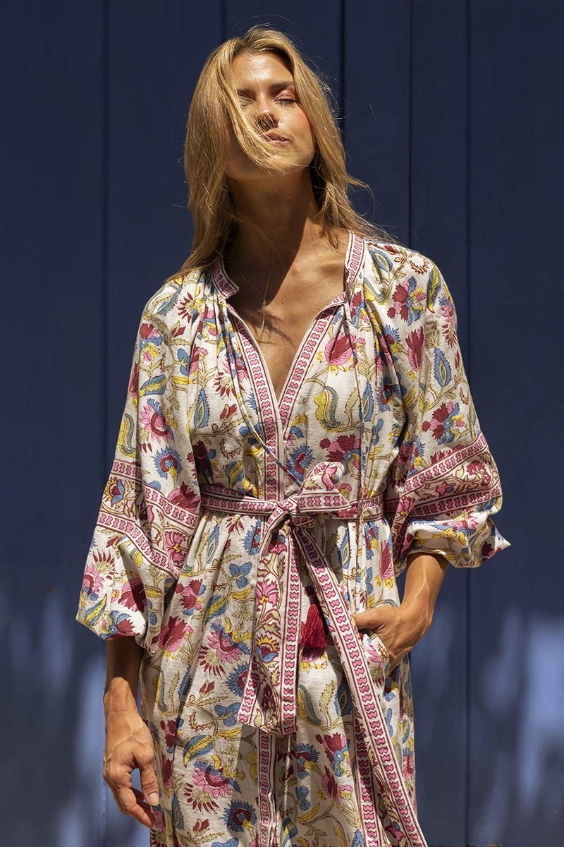 Robe Longue Adriana : multicouleur - imprimé fleuri - manches longues - ceinture assortie - Miss June Paris - 3