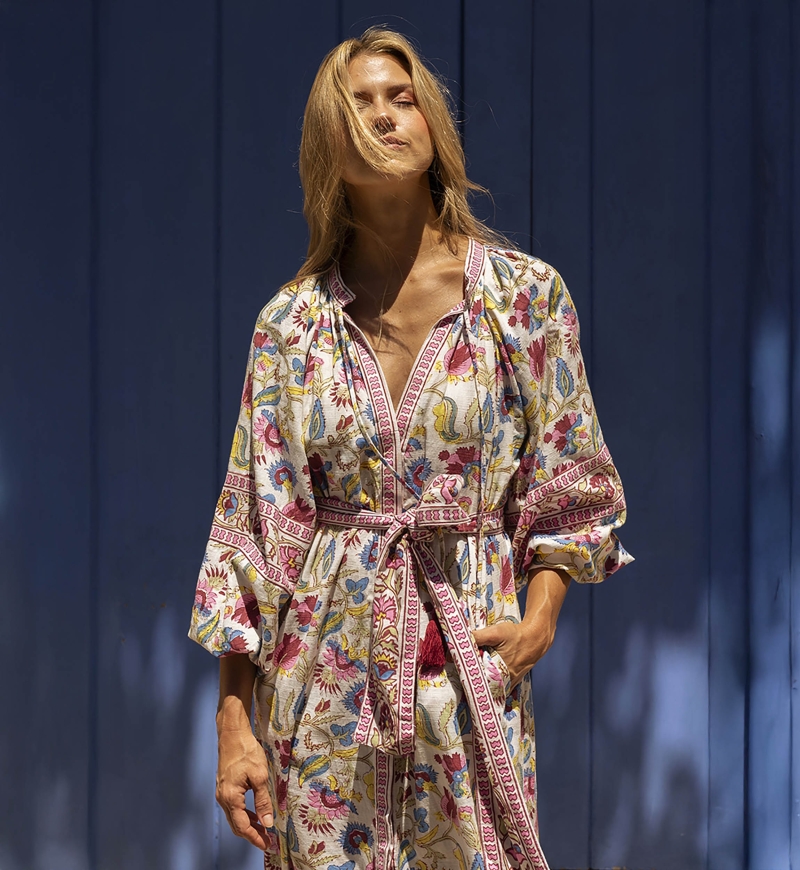 Robe Longue Adriana : multicouleur - imprimé fleuri - manches longues - ceinture assortie - Miss June Paris - 3