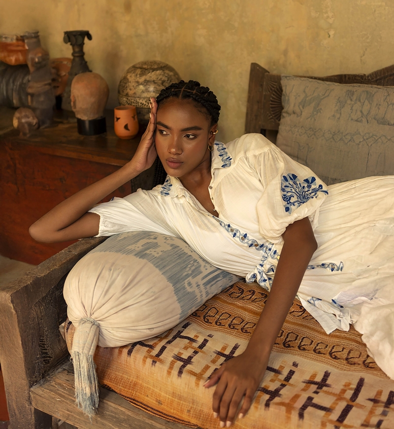 Alessia short dress - white - adorned with blue embroidery - embroidered belt - silver buttons - Miss June Paris - 3