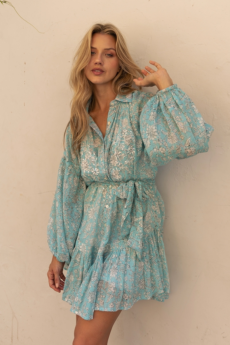 Robe courte Pia - couleur bleu - manches longues - ornée de broderies et sequins - Miss June Paris - 1