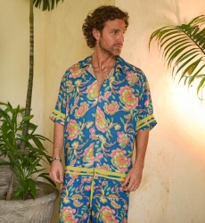 Camisa de Manga Corta Lorica – azul – estampado floral / multicolor – tejido ligero – colección Shay – Miss June Paris – 1