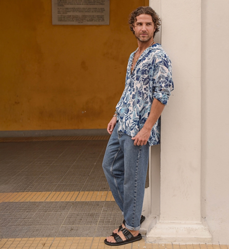 Camisa Barranquilla – blanca/azul – estampado floral – manga larga – colección Shay – Miss June Paris – 2