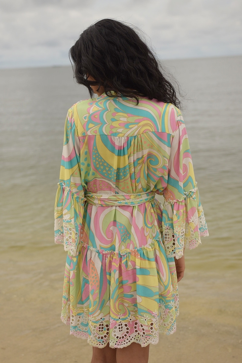 Robe courte Querida - couleurs pastels - style décontracté - délicatement brodé et orné petits miroirs - Miss June Paris - 4