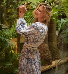 Robe longue Francesca - bleu - motif savane - silhouette élégante - manches longues - Miss June Paris - 4