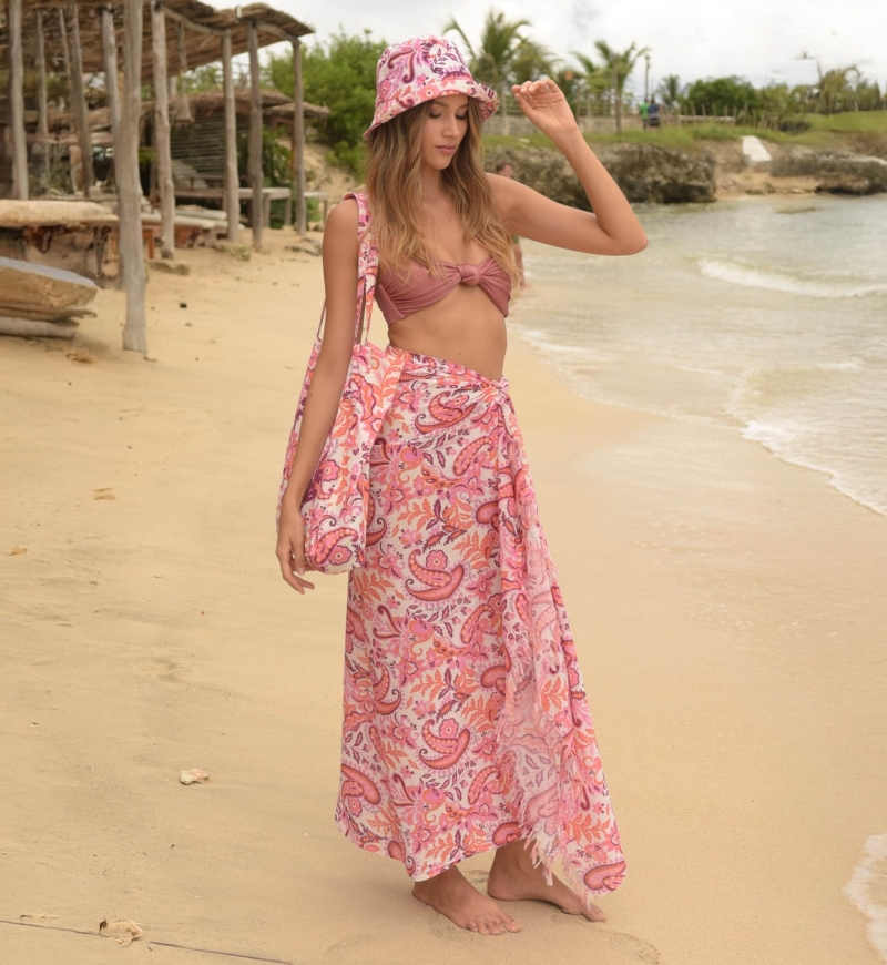 Ensemble de plage : bob, paréo et tote bag - imprimé cachemire - une touche de sophistication - Miss June Paris - 1