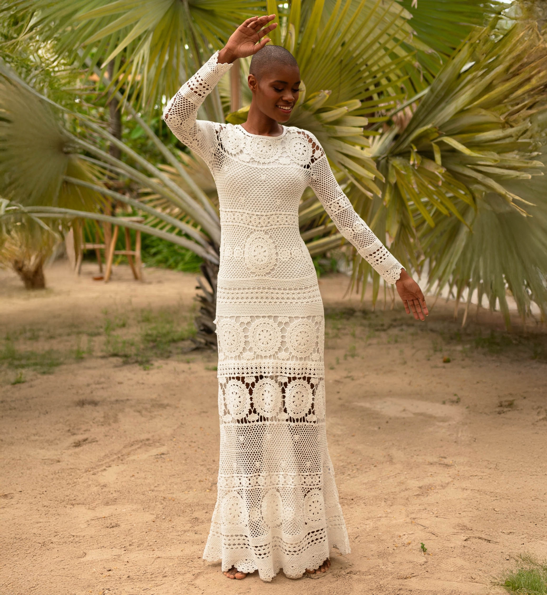 robe longue BIRKIN - blanche - en crochet - manche longue - boheme - Miss June Paris - 1