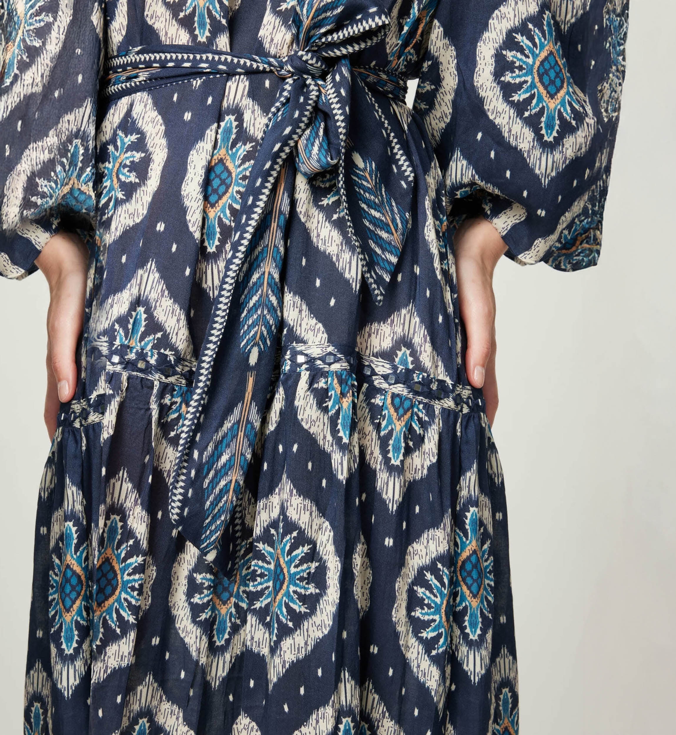 Robe longue Lucille - brodée et fluide - Miss June Paris - 5