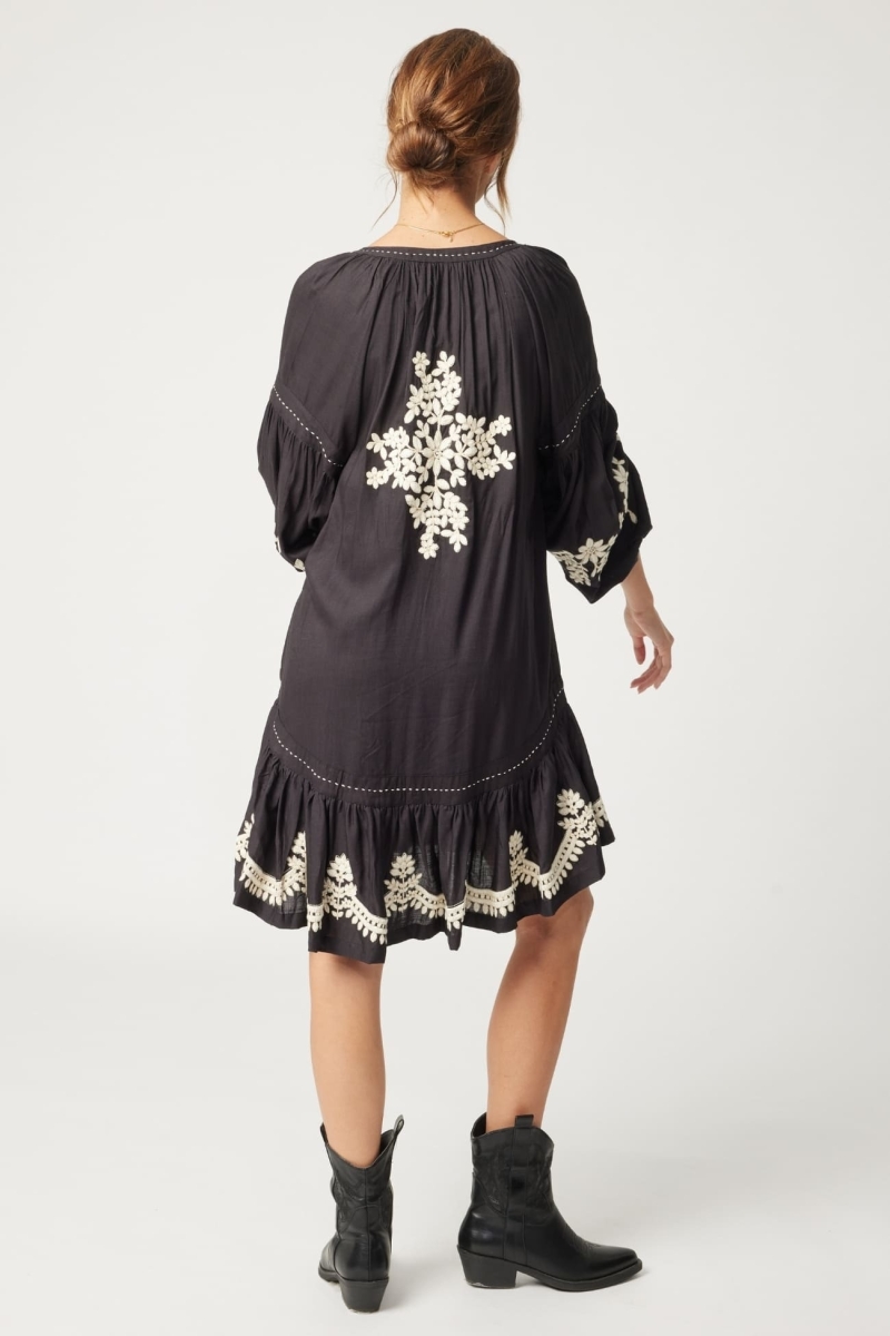 Robe noire courte Anouk - Miss June Paris - 4