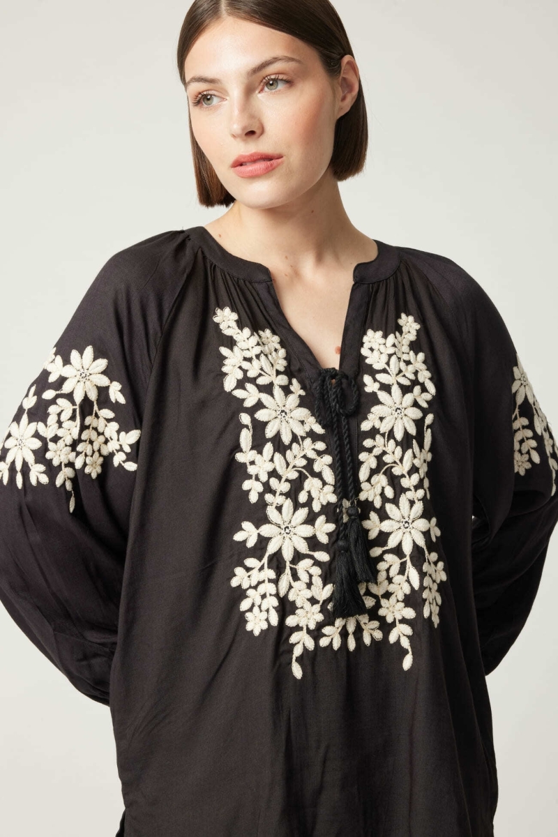 Noémie black blouse - Miss June Paris - 5