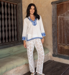 Blouse Meira - Broderies bleues - 100% coton - Miss June Paris - 2