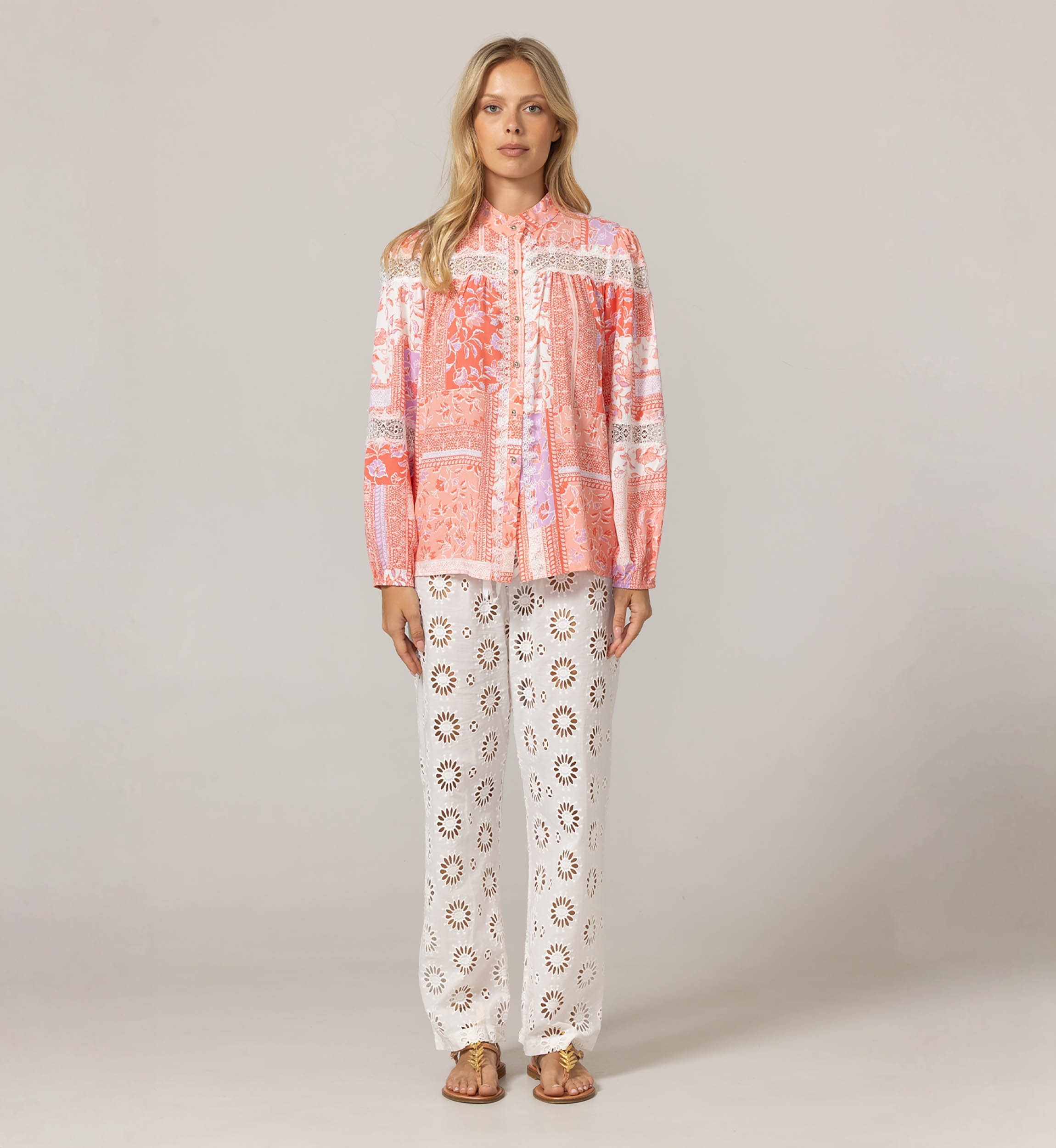 Chemise Gianna - Motifs floraux délicats - 100% viscose - Miss June Paris - 3