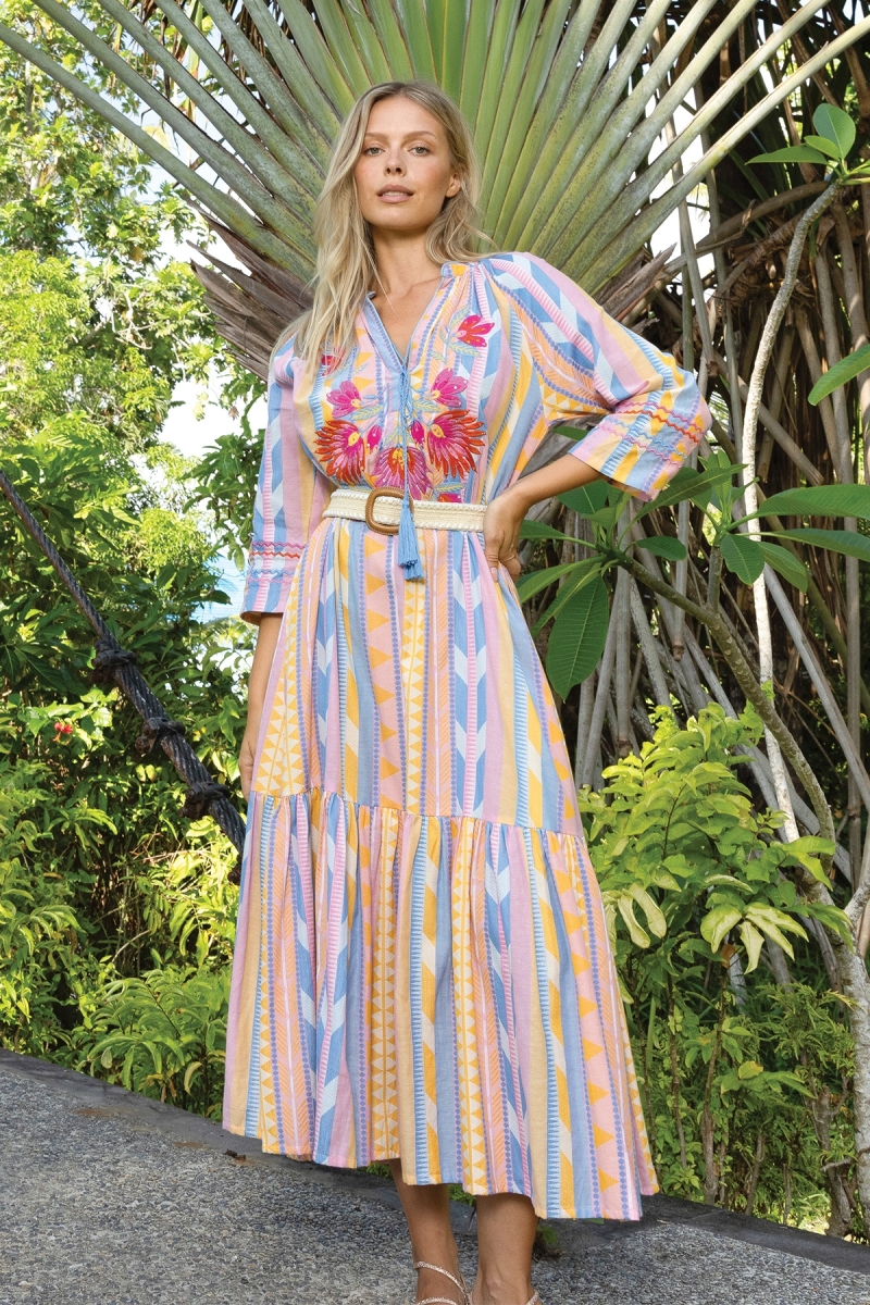 Robe longue Naya - Rayures pastel - Plastron en broderies florales - 100% coton - Miss June Paris - 1