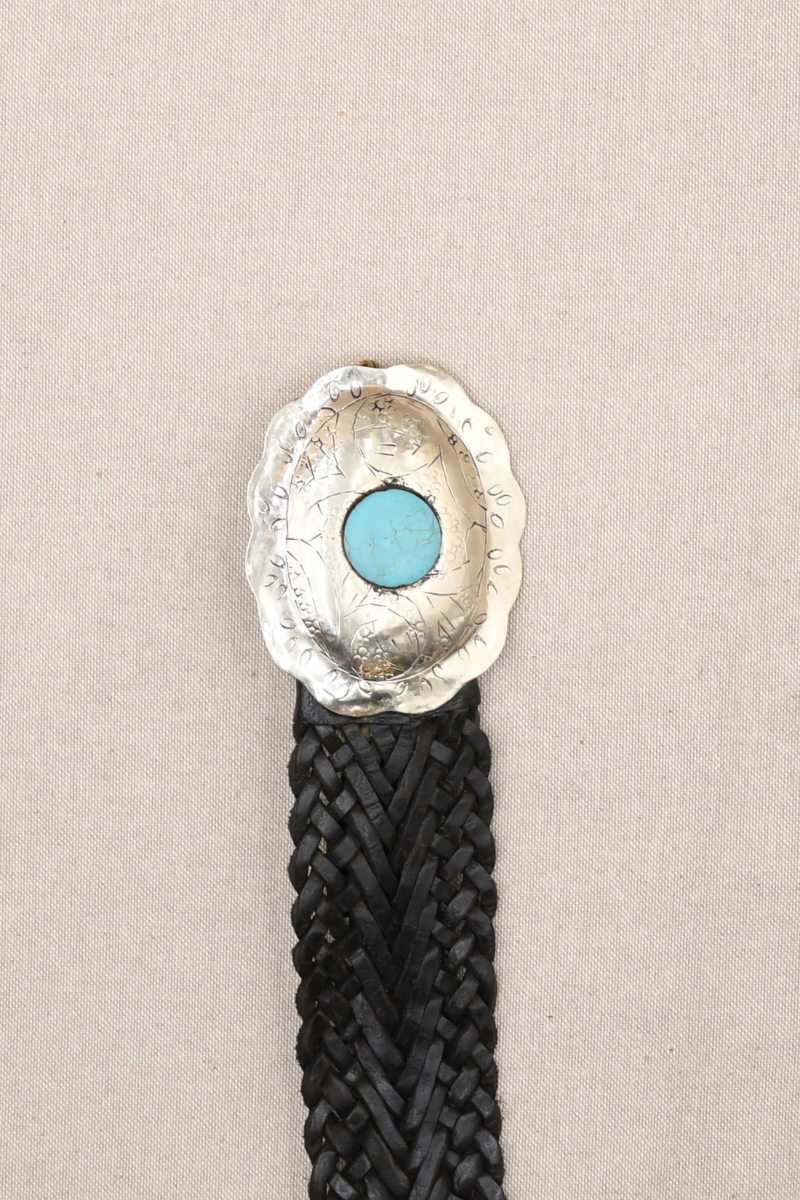 Cinturón de Cuero Negro con Hebilla Plateada Janna – Miss June Paris – 1