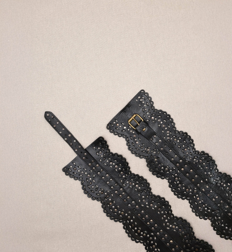 Cinturón de cuero TAKARA – Miss June Paris – 2