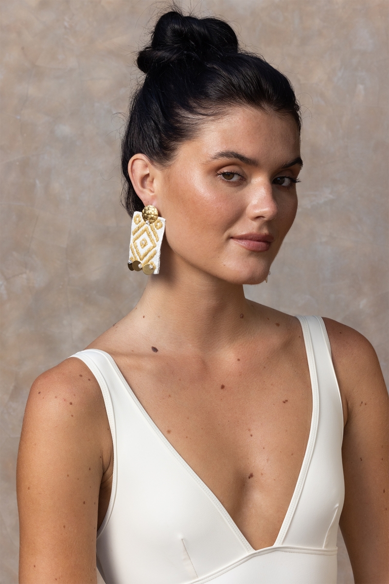 Miss June Paris — Pendientes colgantes ruborizados