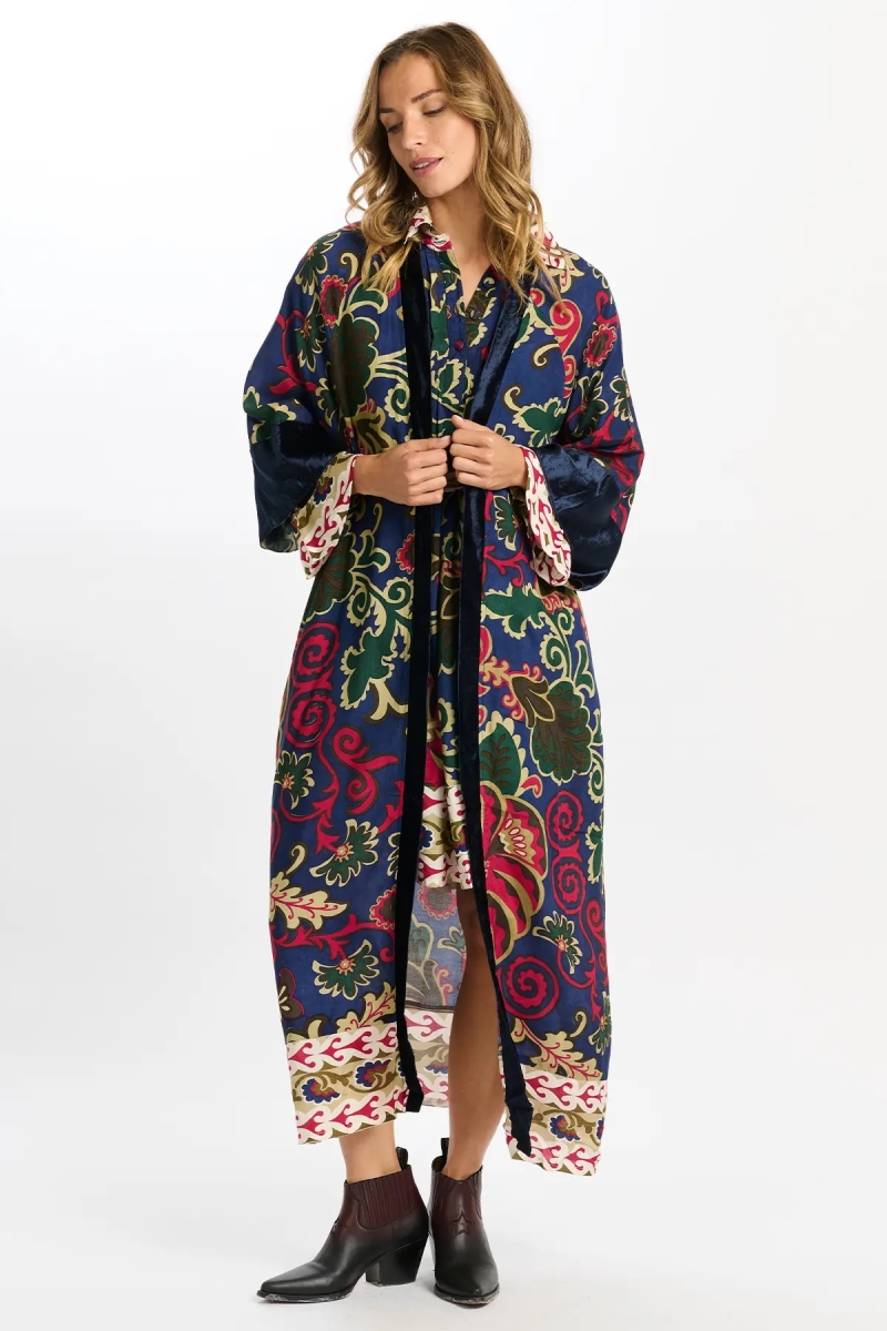 Miss June Paris — Kimono Largo Ivana