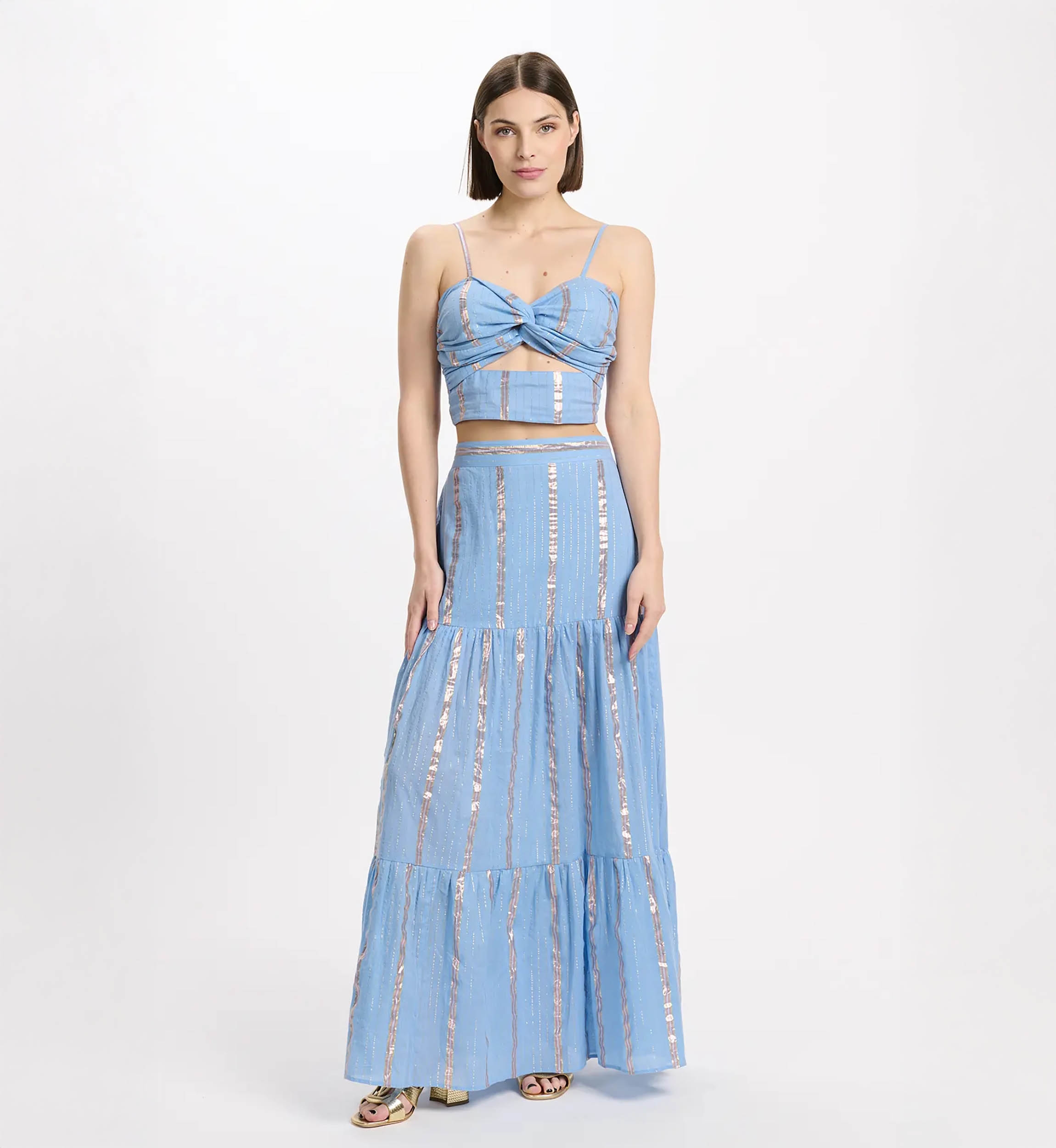 Miss June Paris — Conjunto Luz