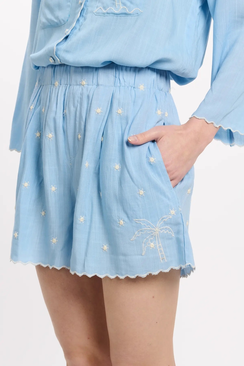 Short Lumi Shorts With Pockets, 100% rayon with embroidery - Miss June Paris - 5