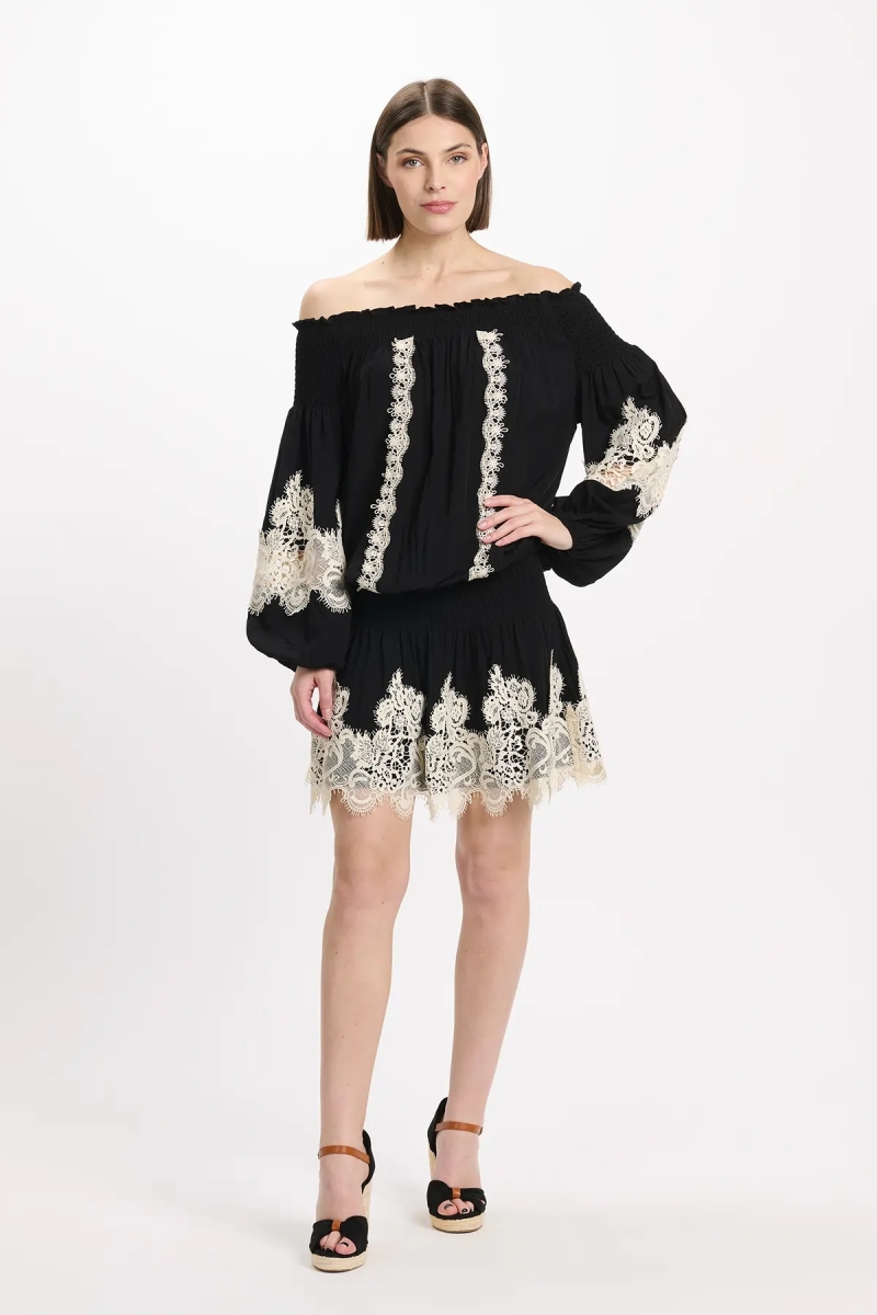 Robe Laurel – Robe courte épaules dénudées avec lacets, 100 % modal – Miss June Paris - 4