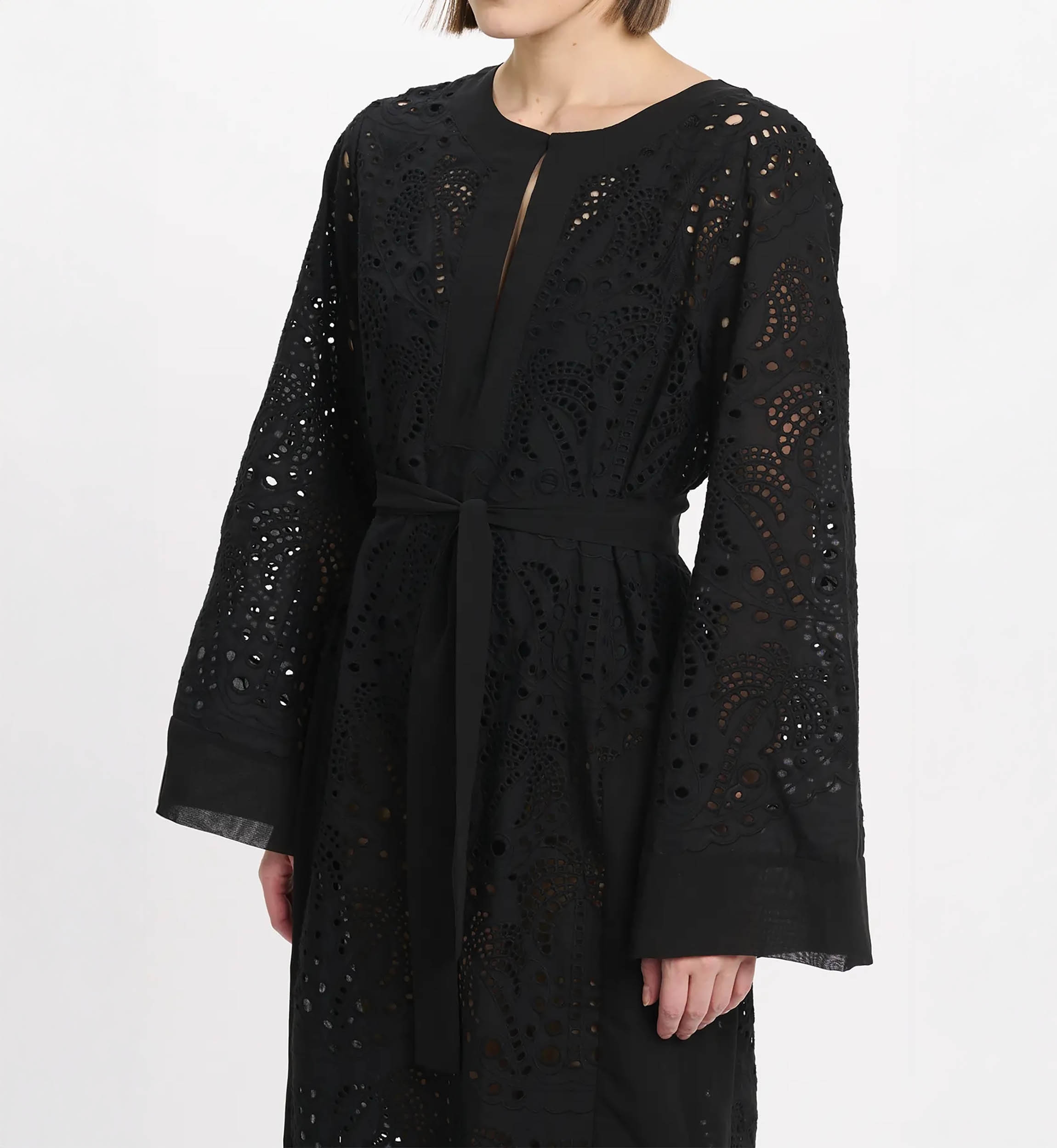 Robe Penny – Robe longue à manches longues avec ceinture, en coton avec broderies et lacets, 100 % coton – Miss June Paris - 4