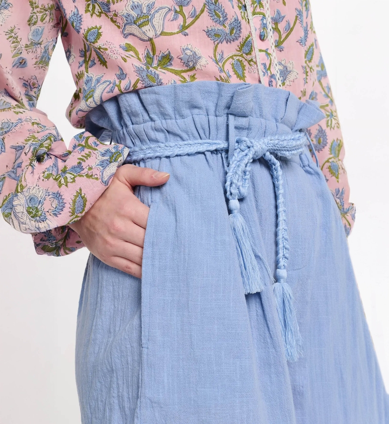 Short Luciana – Short con bolsillos y cinturón, 100 % algodón – Miss June Paris - 3