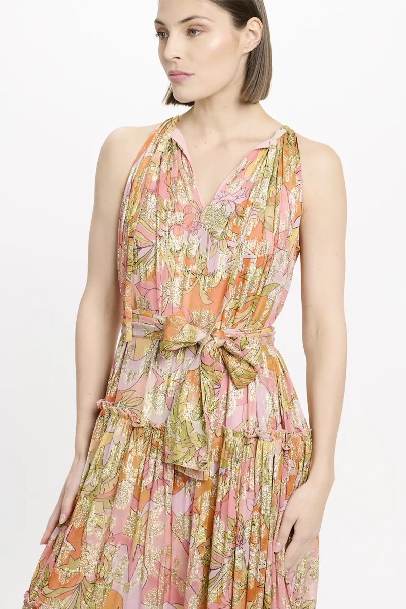 Brooke Dress – Robe longue rose en rayonne lurex avec ceinture et fond assortis , 100% rayonne - Miss June Paris