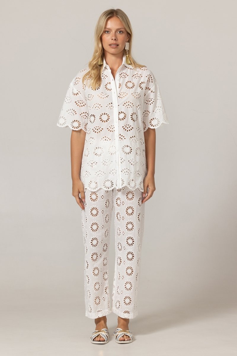 Chemise Mira en broderies anglaises - blanche - 100% coton - Miss June Paris - 3