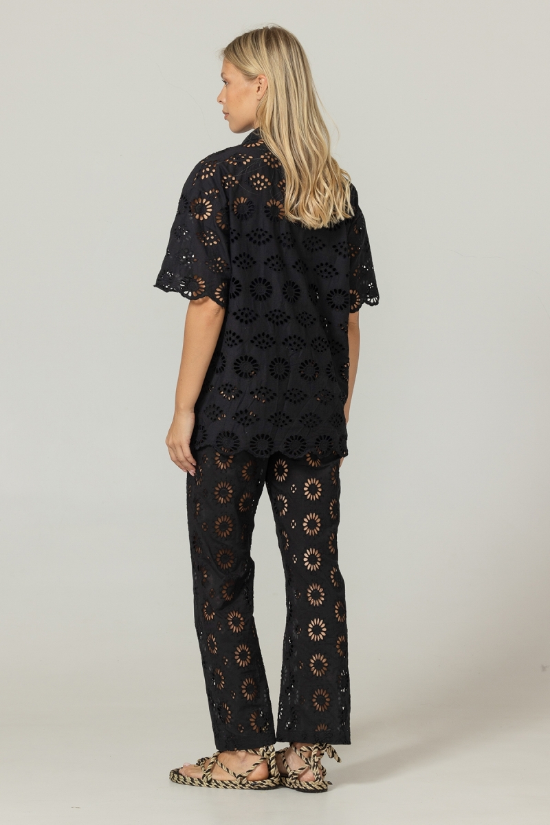 Camisa Mira con bordados ingleses - negra - 100 % algodón - Miss June Paris - 9