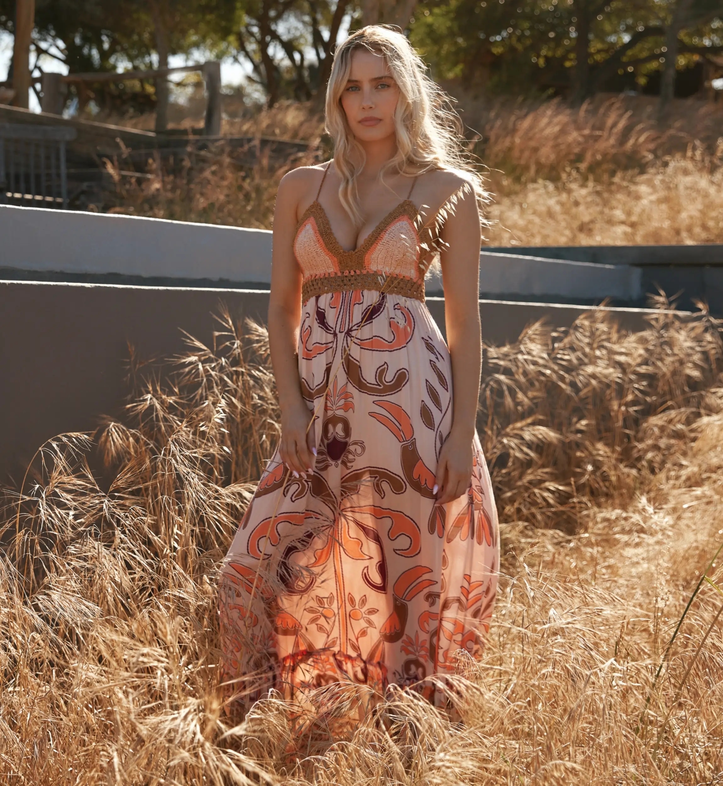 Robe Quennie – Robe longue à fines bretelles, en modal imprimé avec crochet en coton, 100 % modal – Miss June Paris-6