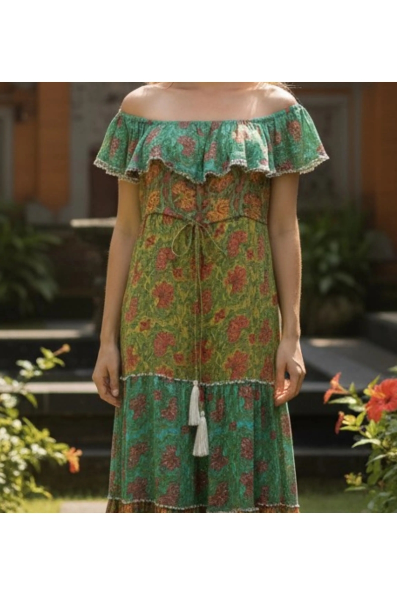 Miss June Paris — Robe Longue Gardennia