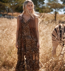 Miss June Paris — Sleeveless Vest Fleetwood