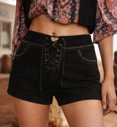 Miss June Paris — Short Cape Ante Negro