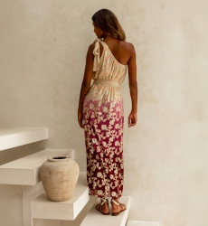 Vestido Euphoria Off Shoulder Burdeos Oro | Miss June Paris
