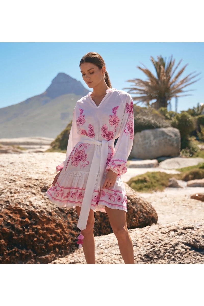 Robe Courte Anika Motifs Floraux en Coton Rayonne Flammé | Robes court