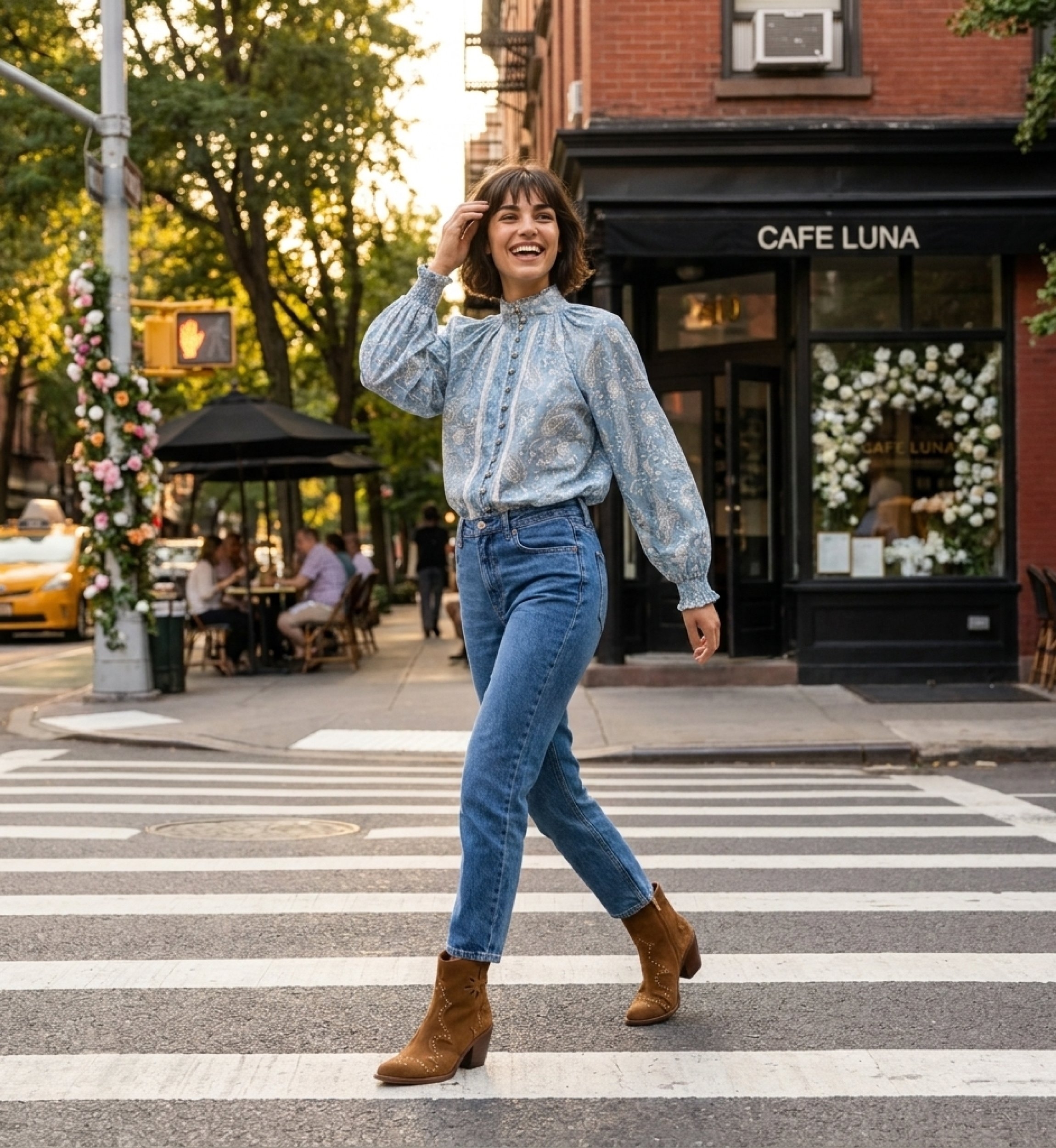 Chemisier femme élégant, coupe classique, tissu fluide, idéal pour un look chic urbain ou une sortie en ville.