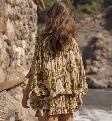 Mini vestido FRESH: color caqui/rosa - pechera decorada - bordados - manga larga bohemia - Miss June Paris - 5