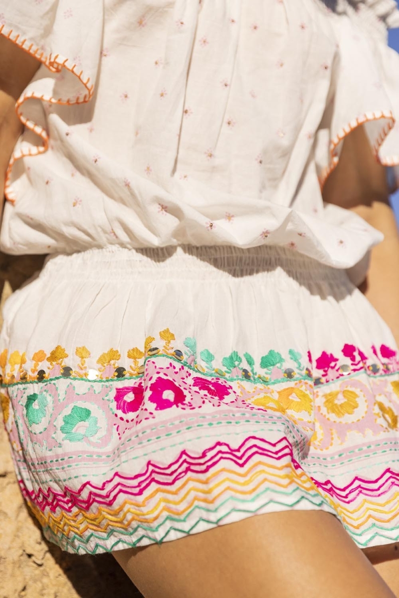 Vestido Corto Flirt - Blanco - Bordado Colorido - Estilo Boho Chic - Talla Única XS/M - Miss June Paris - 4